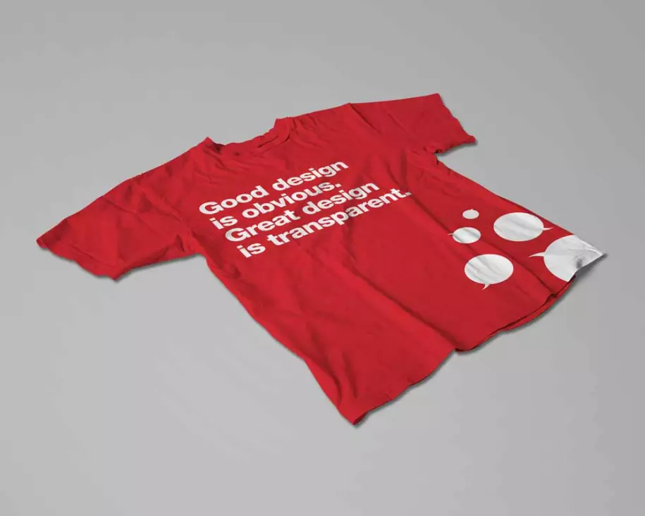 Free red t-shirt PSD mockup