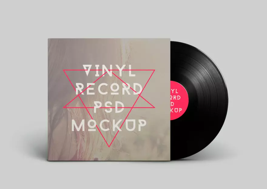 Download PSD mockup of music products on vinyl