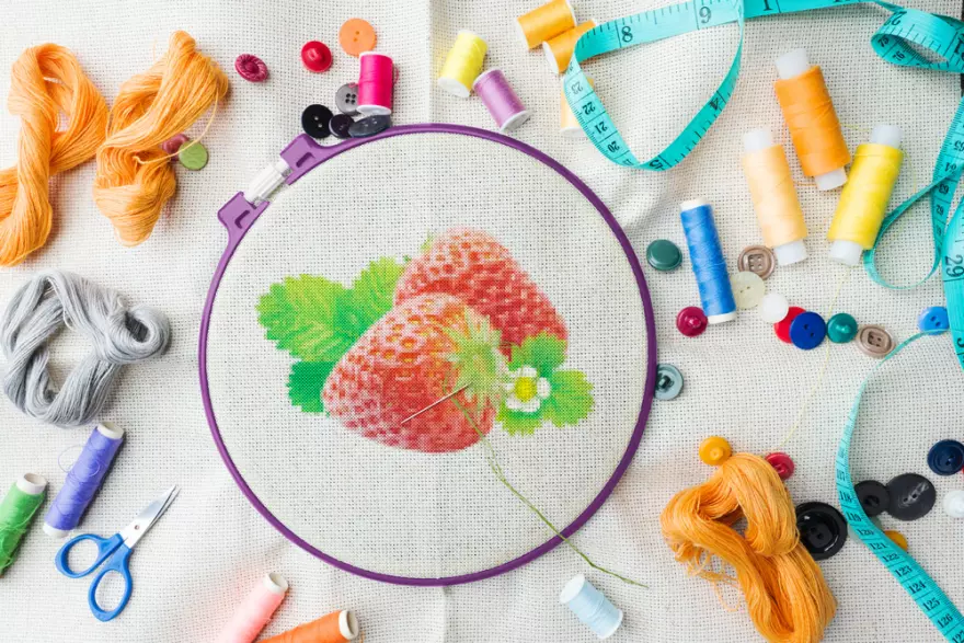 Download Embroidery PSD mockup