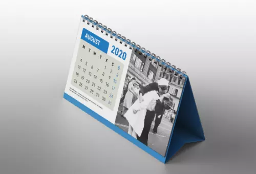 Free PSD calendar PSD mockup